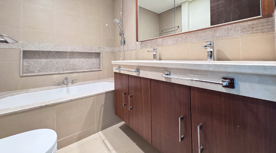 DUBAI, Dubai, 3 Bedrooms Bedrooms, ,4 BathroomsBathrooms,Apartment,For Rent,1097